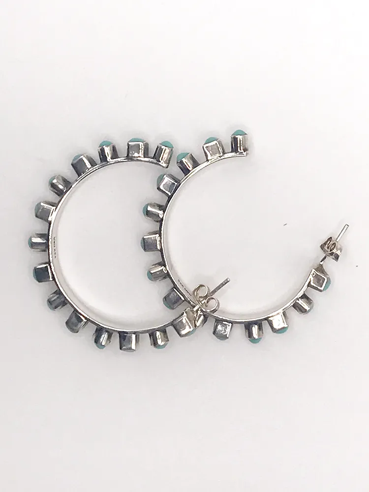 14 Square   Circle Settings in Half-Hoop Post Earrings