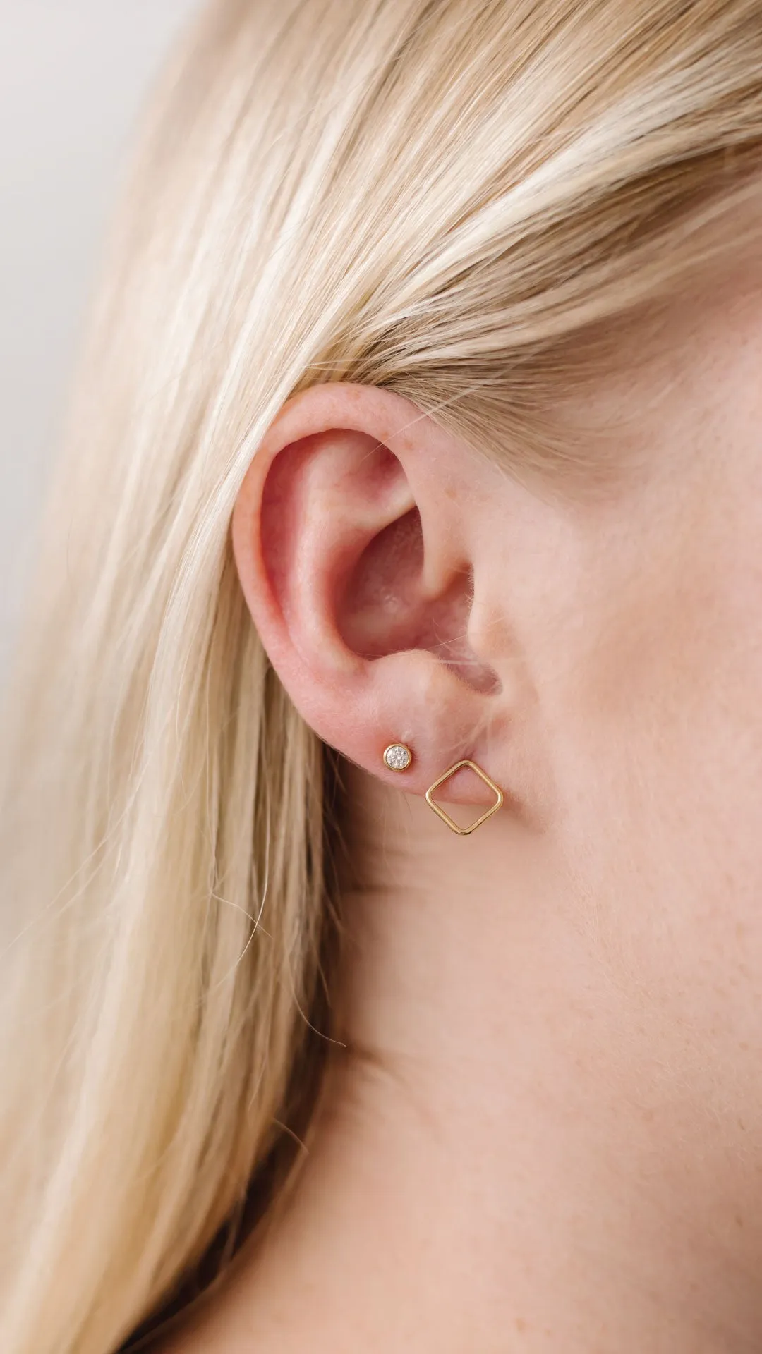 Effortless Crystal Stud Earrings
