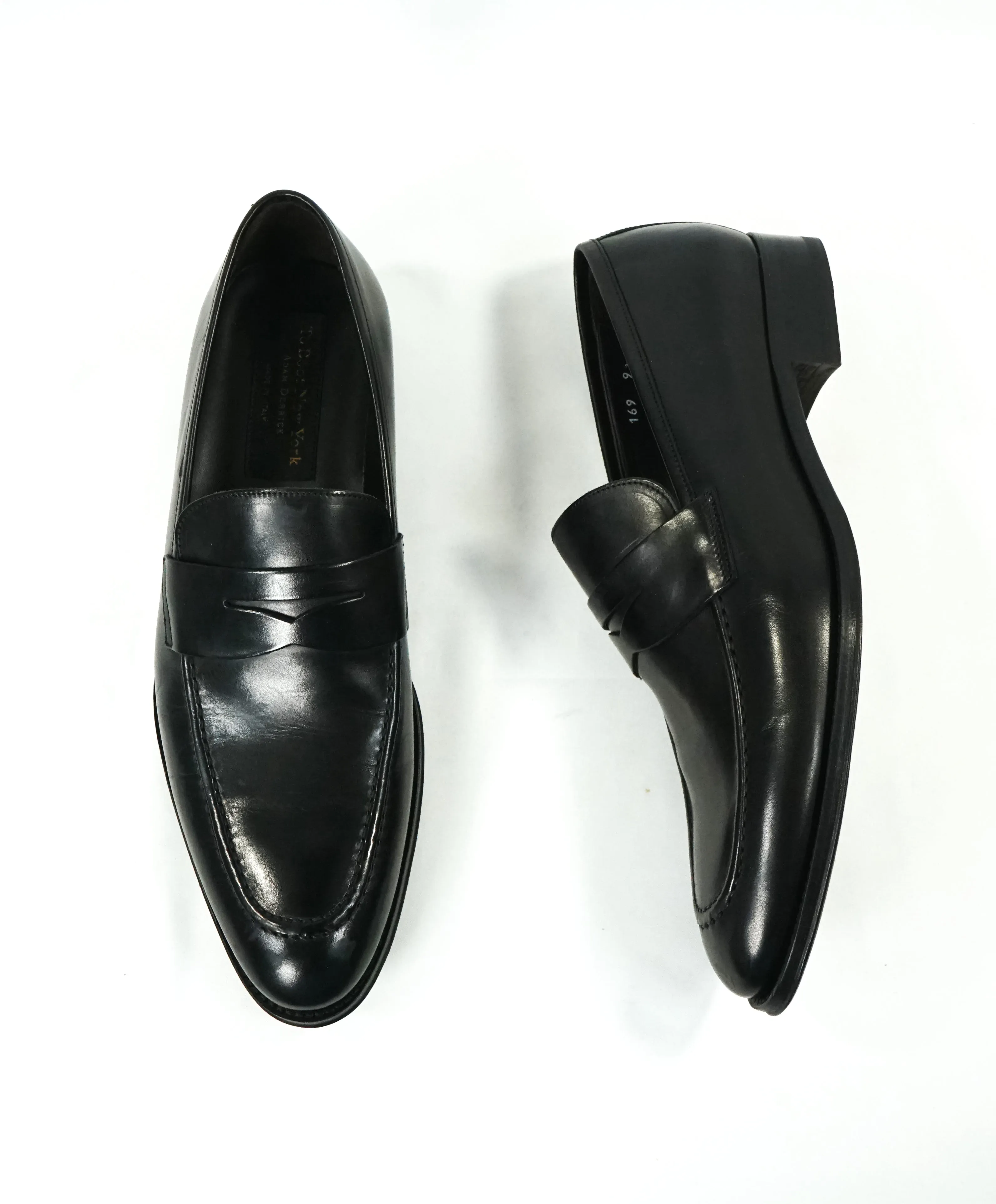 TO BOOT NEW YORK - “James” Black Round Toe Penny Loafers - 9.5