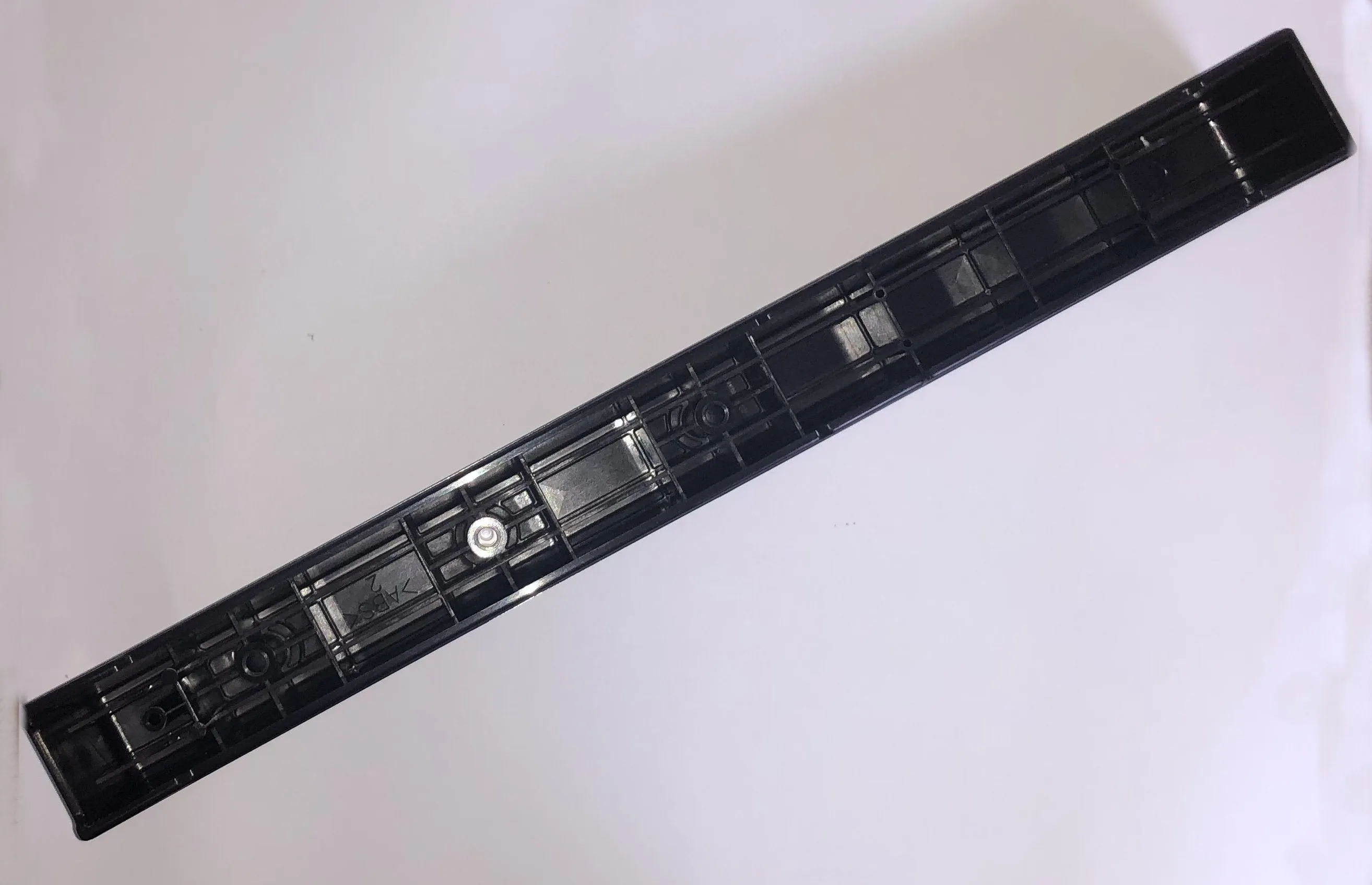 WE923001 pair of feet / toe block for Yamaha digital piano